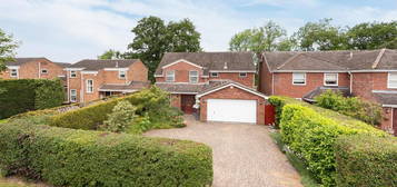 4 bed detached house for sale