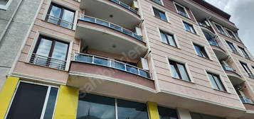 İHSANİYE MERKEZDE 2+1 SATILIK ARAKAT DAİRE