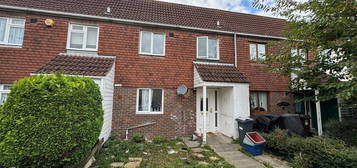 4 bed terraced house to rent