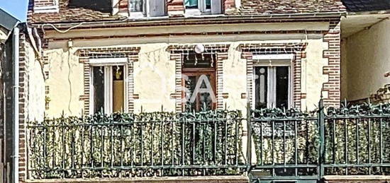 Jolie maison type "bourgeoise" avec double jardin