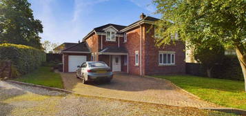 4 bedroom detached house