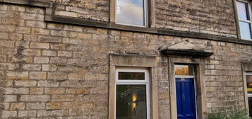 3 bed terraced house to rent