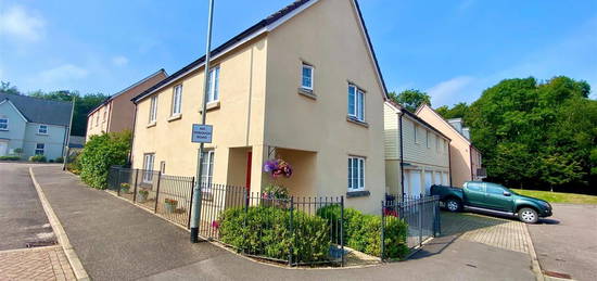 Detached house to rent in Sampson's Plantation, Fremington, Barnstaple EX31