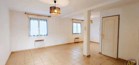 Maison  à vendre, 3 pièces, 2 chambres, 81 m²