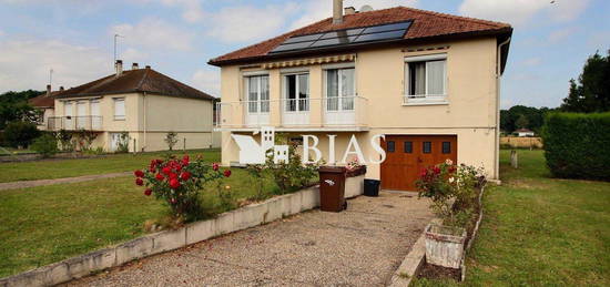 Maison de plain-pied  à vendre, 4 pièces, 2 chambres, 64 m²