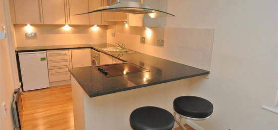 2 bed flat to rent