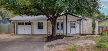 1010 Glazier Cir, Austin, TX 78753