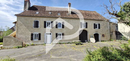 Maison 2 étages  à vendre, 8 pièces, 6 chambres, 265 m²