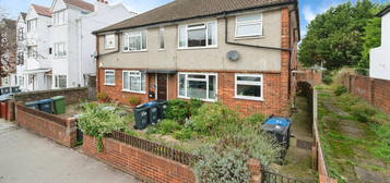 Maisonette for sale in 33A Moffat Road, Thornton Heath CR7