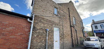 2 bed flat to rent