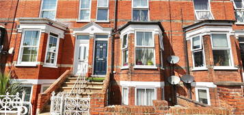 Flat to rent in Cemetery Road, Ipswich, Suffolk IP4