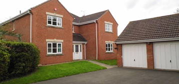 Property to rent in Robinia Close, Charlton Kings, Cheltenham GL53