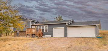 14618 Country Rd, Rapid City, SD 57701