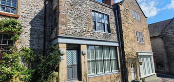 Town house to rent in The Dale, Wirksworth, Matlock DE4