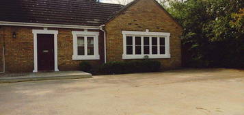 2 bed semi-detached house to rent