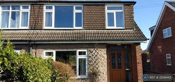 3 bedroom semi-detached house