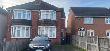 3 bed semi-detached house for sale