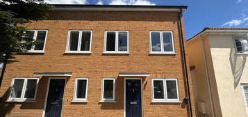 Semi-detached house to rent in Napier Road, Gillingham ME7