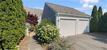17 Pinchion Vale, Plymouth, MA 02360