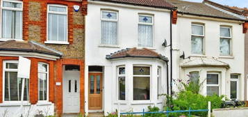 2 bedroom terraced house