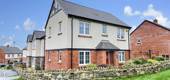 3 bed detached house for sale