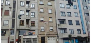 Piso en venta en Travesía de Vigo - San Xoán