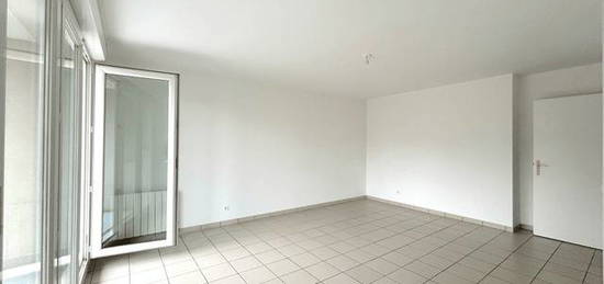 Location appartement 3 pièces 63 m²