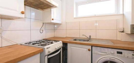 2 bed flat to rent