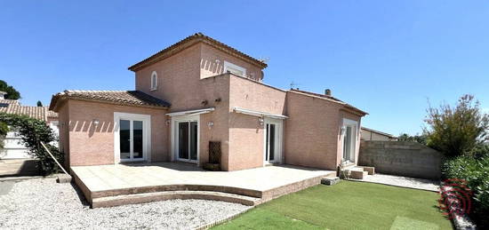 Villa 1 étage  à vendre, 5 pièces, 3 chambres, 127 m²