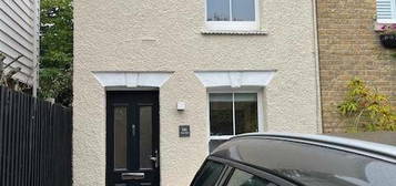 2 bedroom semi-detached house