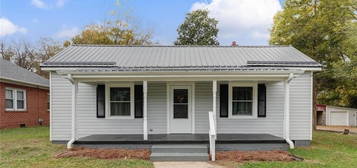 439 Morgan Rd, Eden, NC 27288