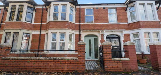 3 bedroom terraced house for sale