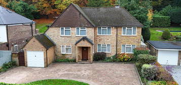 Detached house for sale in Valley Road, Rickmansworth, Hertfordshire WD3