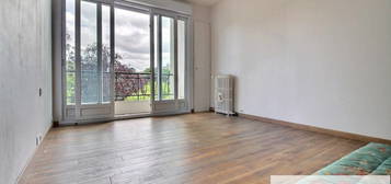 Appartement  à vendre, 3 pièces, 2 chambres, 49 m²