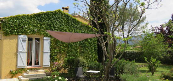 Gîte classé 3* accueillant et reposant-Très propre situé au pied de le Ste baume- Var