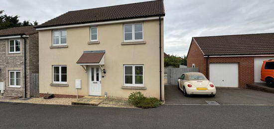 3 bedroom detached house