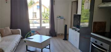 Location appartement lumineux type F2