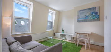 Flat to rent in Sinclair Road, London W14