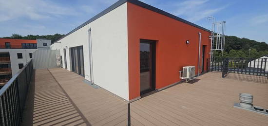 AKTION bis 31.10 nur 16,50 EUR / m² klimatisierte 3 Zi DG Wohnung ca. 62 m² WF Dachterrasse (C16)