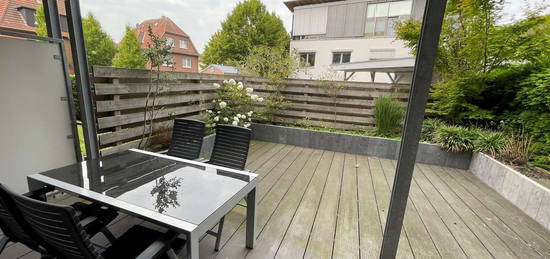 Helle möblierte Zweizimmerwohnung mit großer Terrasse