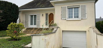 A VENDRE 37170 Chambray-les-Tours maison 5 pièces 120 m2 Garage / jardin