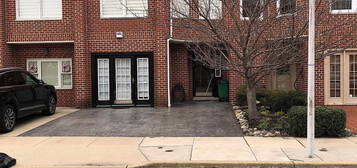 3223 S Chaucer St #2, Philadelphia, PA 19145