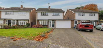 4 bedroom link detached house for sale