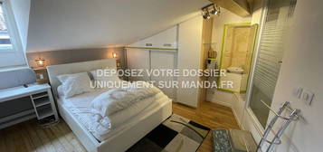 Location appartement 4 pièces 10 m²