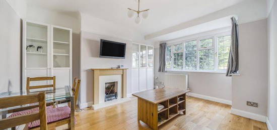 Maisonette to rent in Lancaster Gardens, Kingston Upon Thames KT2