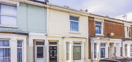 3 bed terraced house for sale