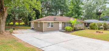 2403 Ousley Ct, Decatur, GA 30032