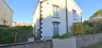 2 bedroom semi-detached house to rent