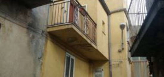 Casa o villa all'asta in via San Miceli, 4 -6-8