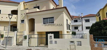 Casa / Villa T4 em Setúbal (São Sebastião) de 142,00 m²